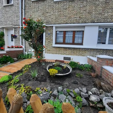 Maison Chez Lili A 200 M De La ,jardin Prive Et Clos *