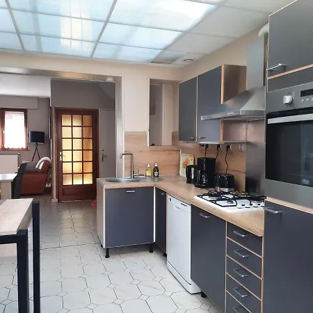 Maison Chez Lili A 200 M De La ,jardin Prive Et Clos