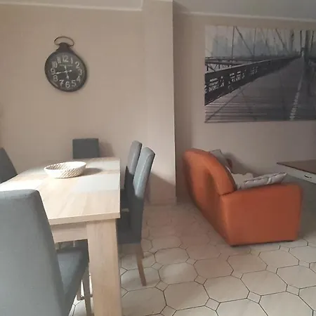 Maison Chez Lili à 200 M De La ,jardin Privé Et Clos Gravelines