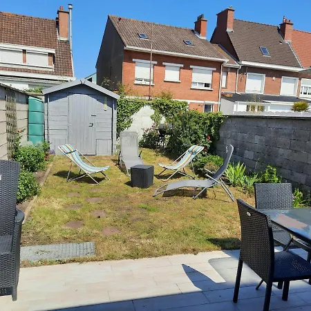 Tatil Evi Maison Chez Lili A 200 M De La ,jardin Prive Et Clos Gravelines