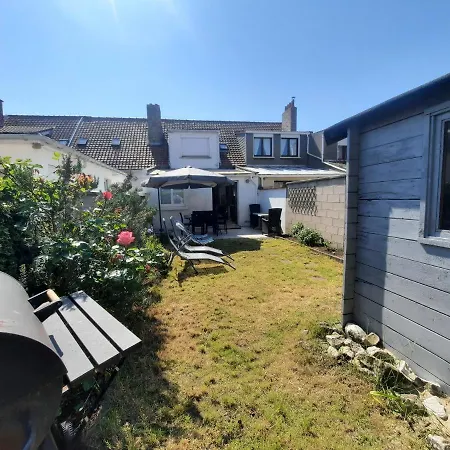 Maison Chez Lili A 200 M De La ,jardin Prive Et Clos * Gravelines