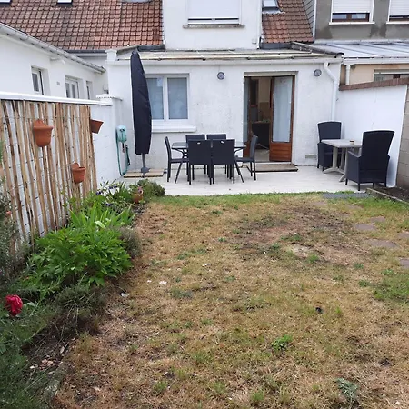 Maison Chez Lili A 200 M La Plage ,Jardin Clos ,Gravelines *