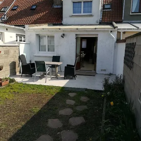 Maison Chez Lili A 200 M De La ,jardin Prive Et Clos Holiday home Gravelines