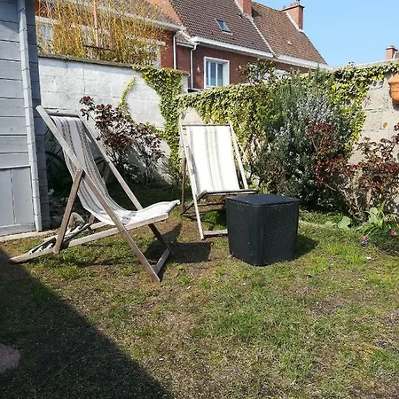 Дом отдыха Maison Chez Lili A 200 M La Plage ,Jardin Clos ,Gravelines Гравлин